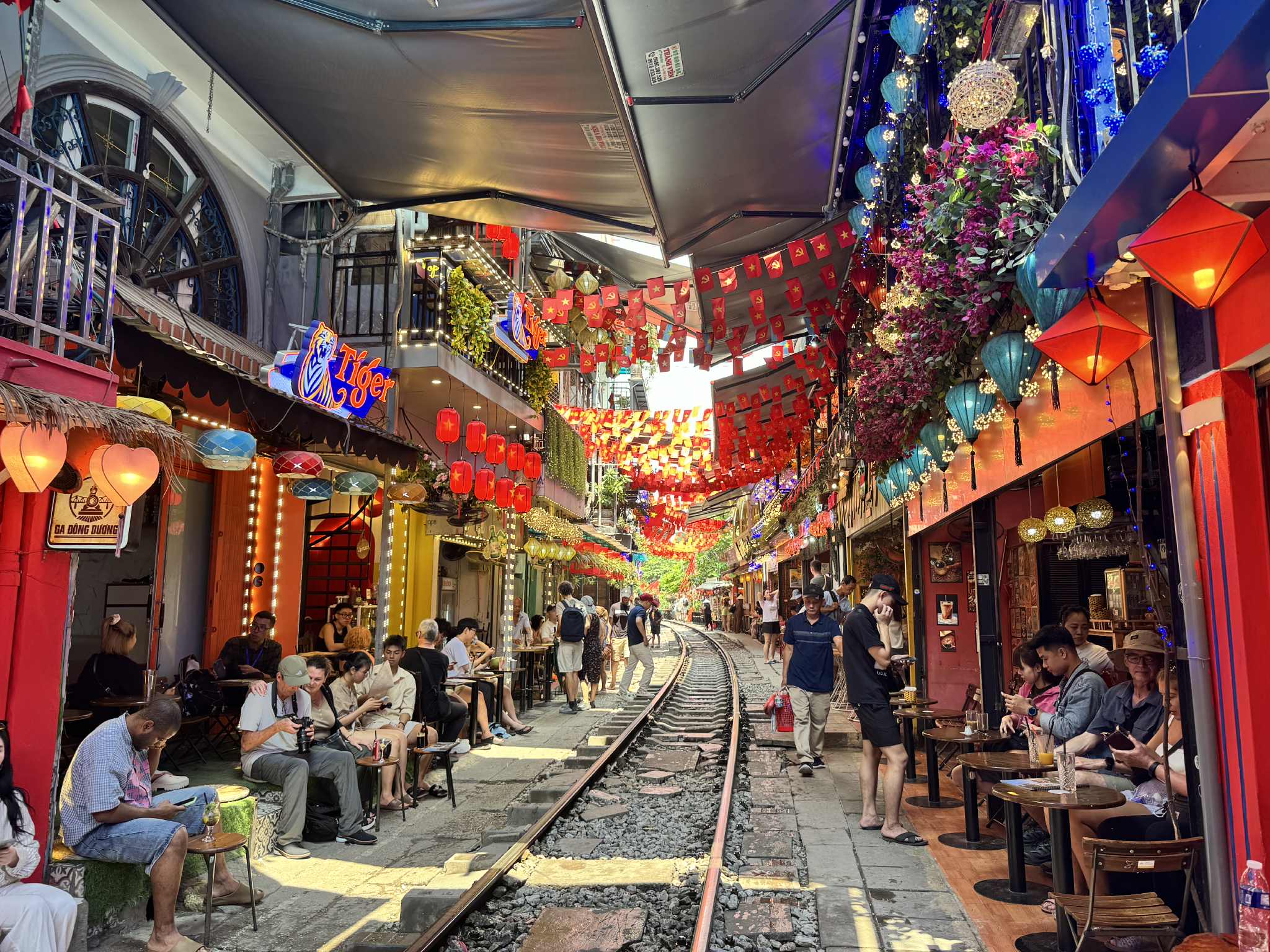 Hanoi Vietnam Travel Guide