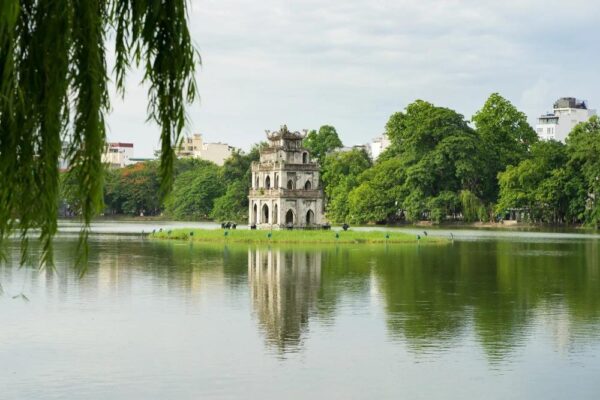 Best Things to Do at Hoan Kiem Lake