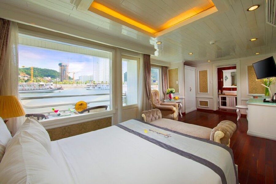 Bai Tu Long Bay 2 Day Cruise