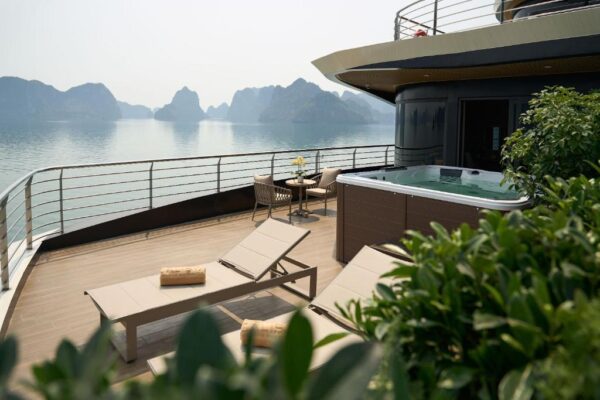 Best Hanoi Package Tours